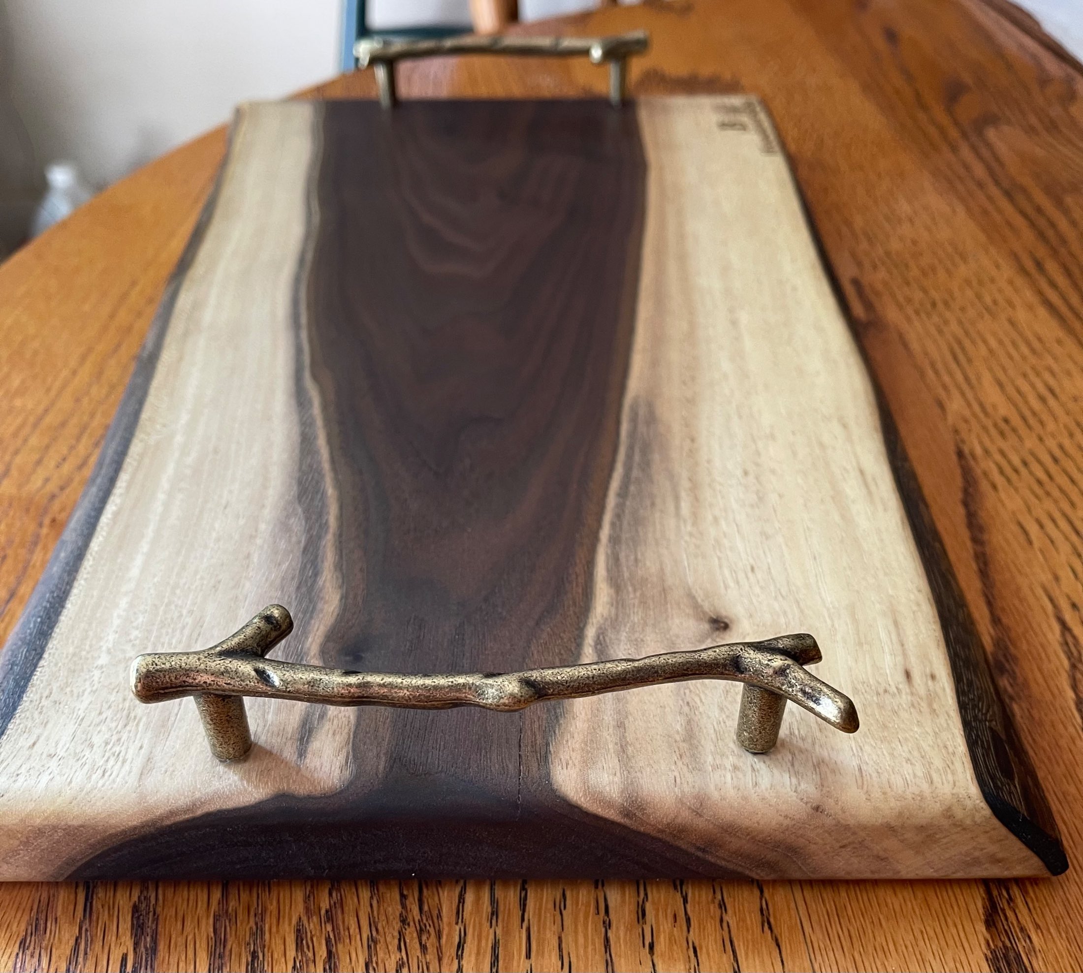 Live edge serving tray, project photo 1