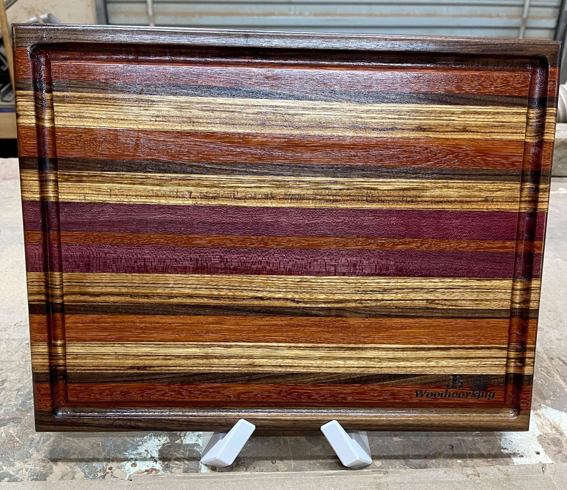 Edge grain cutting board, project photo 1