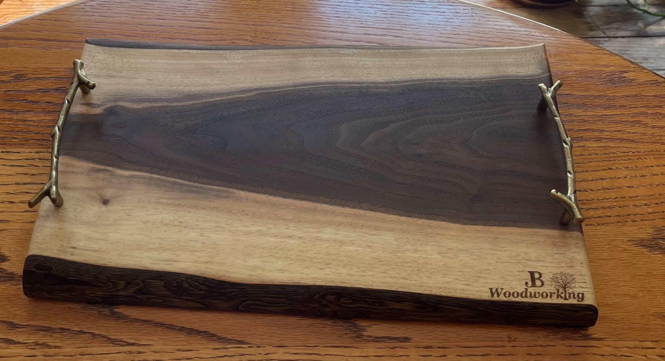Live edge serving tray, project photo 1