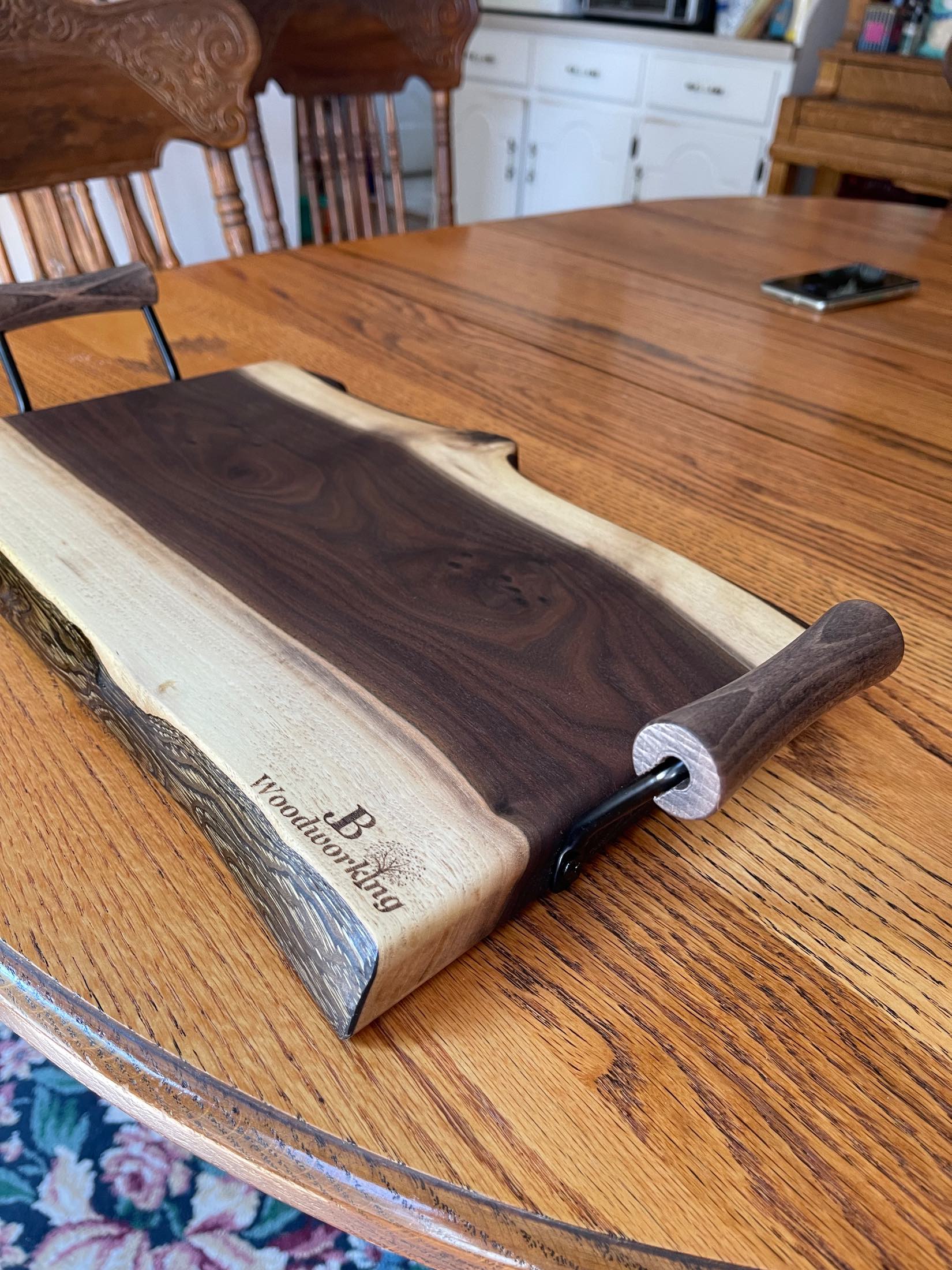 Live edge serving tray, project photo 1